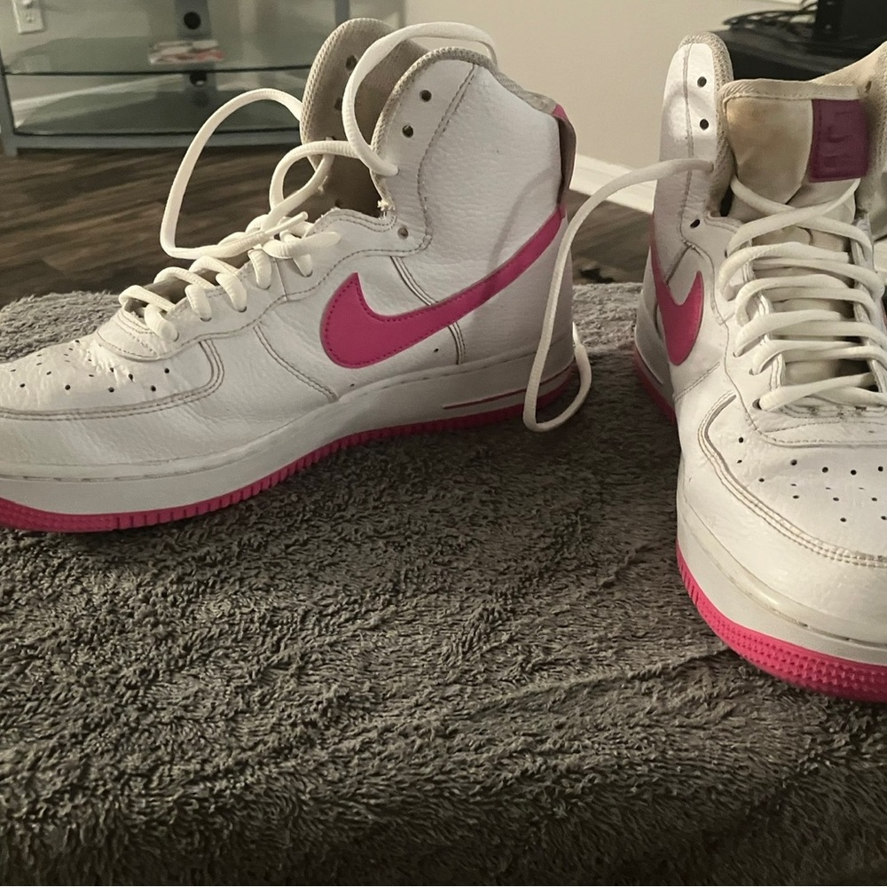Nike High Top Ladies Air Force 1